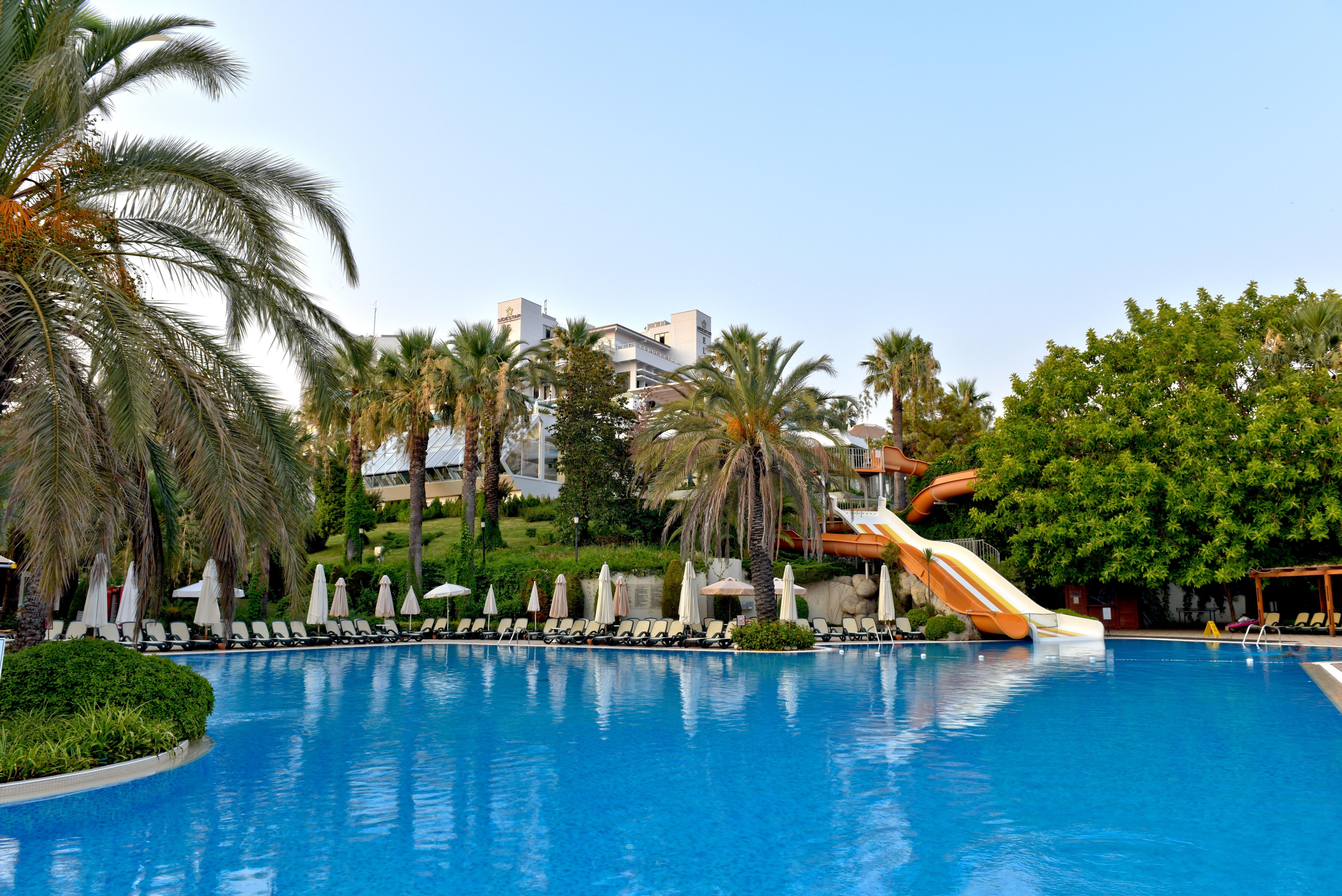 Resort Star Elegance Side